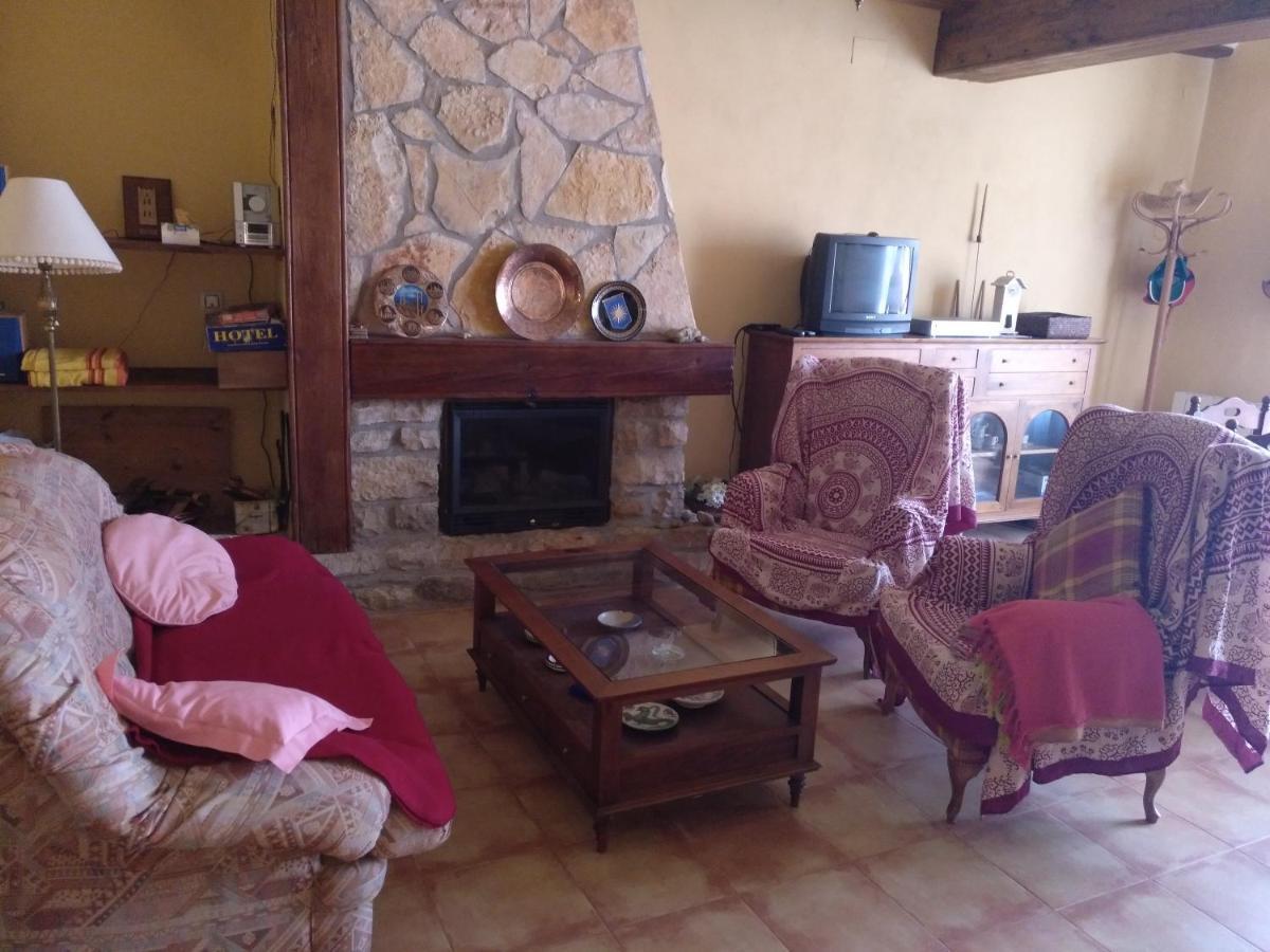 Casa Rural Amador Villarroya de los Pinares Exteriér fotografie